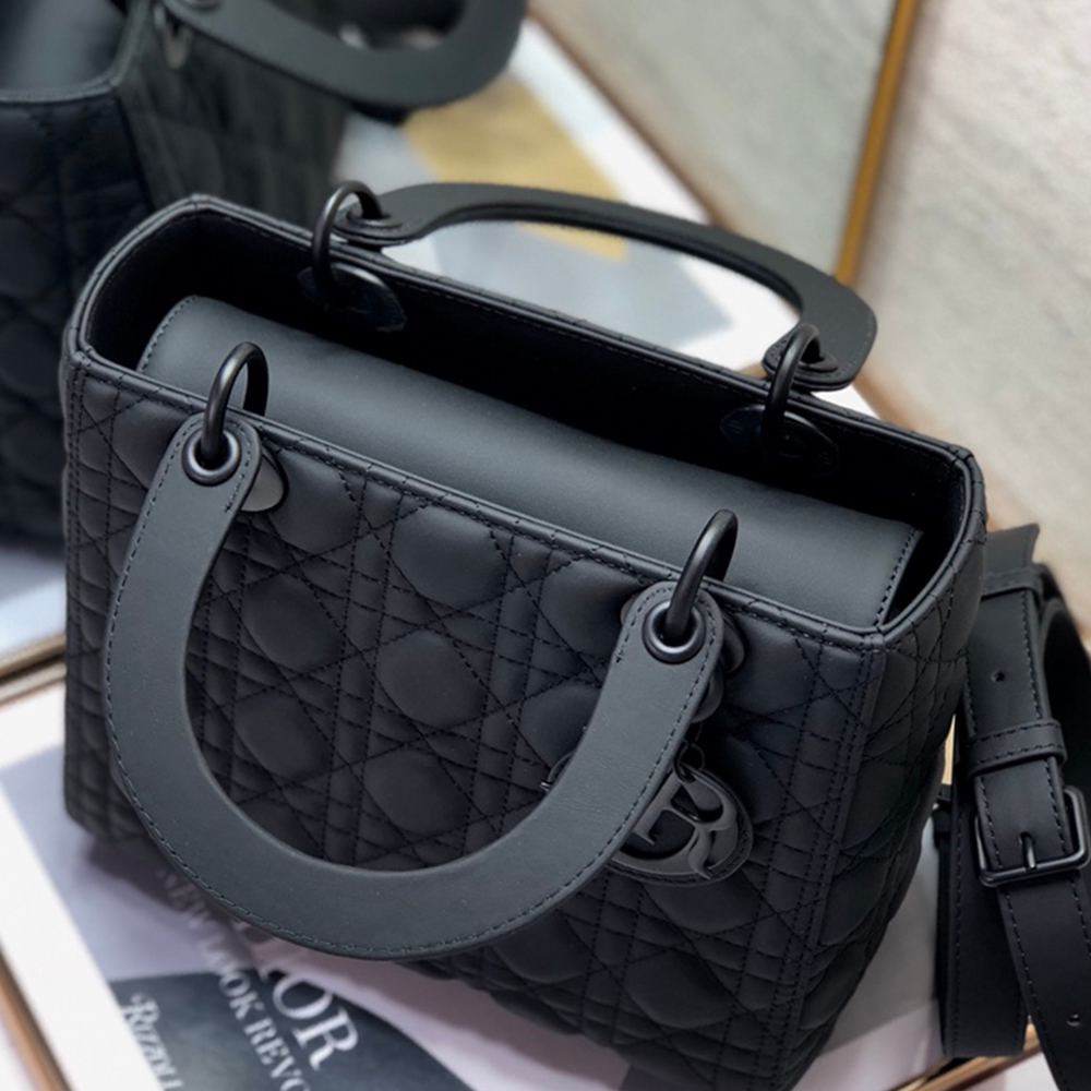 DIOR LARGE LADY DIOR BAG（4A）